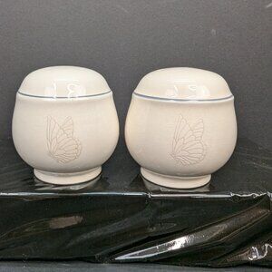 KELTCRAFT IRELAND BUTTERFLY SALT & PEPPER SHAKER BLUE BAND 3" WITH STOPPERS